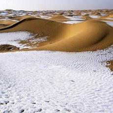丝绸之路上最迷人的沙漠--塔克拉玛干沙漠